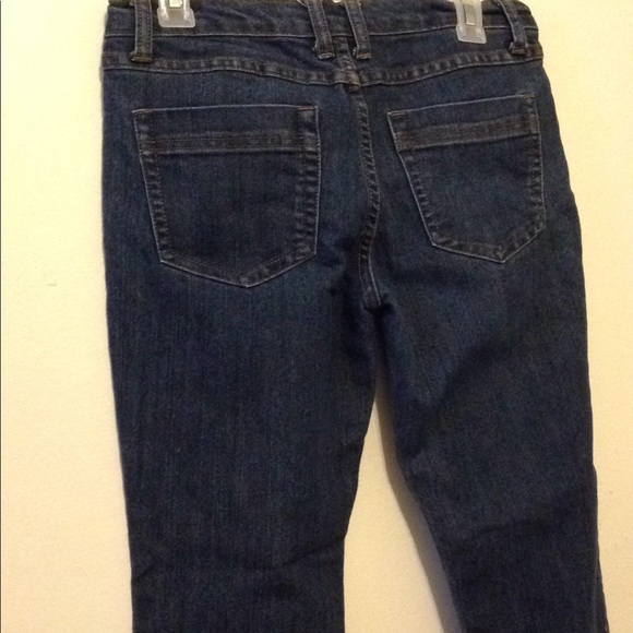 Farlow Jeans! 💙 - Picture 4 of 4